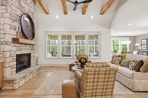 Living - 160 Midland Trl, Pinehurst, NC 28374 photo 2 of 4