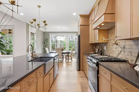 Kitchen - 160 Midland Trl, Pinehurst, NC 28374 photo 5 of 7