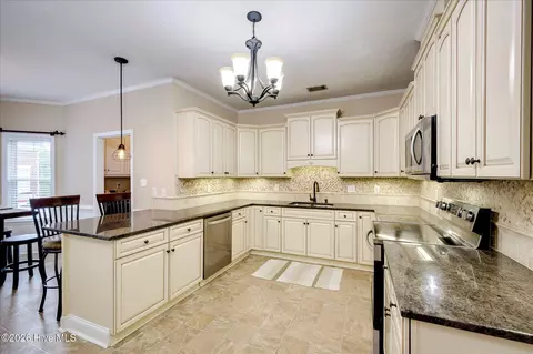 Kitchen - 1104 Waltons Pass, Evans, GA 30809 photo 1 of 4