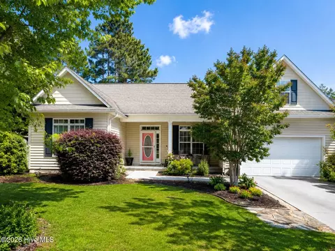 107 Stony Brook Dr, New Bern, NC 28562