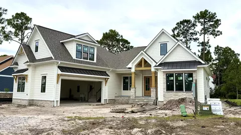 3792 Ellen Anne Ct, Southport, NC 28461