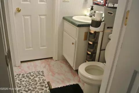 662 Straits Rd, Gloucester, NC 28528 photo 37