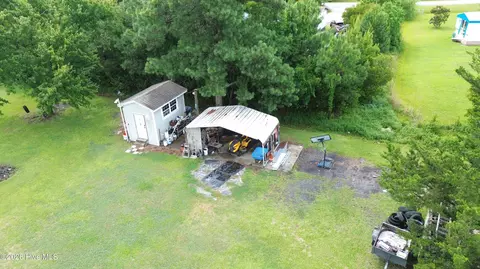 662 Straits Rd, Gloucester, NC 28528 photo 7