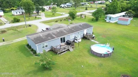 662 Straits Rd, Gloucester, NC 28528 photo 8