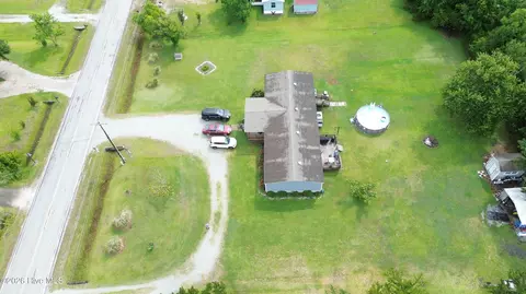 662 Straits Rd, Gloucester, NC 28528 photo 9