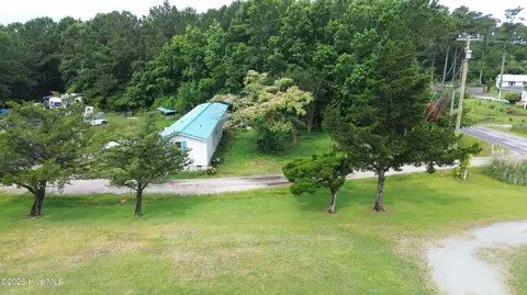 662 Straits Rd, Gloucester, NC 28528 photo 6