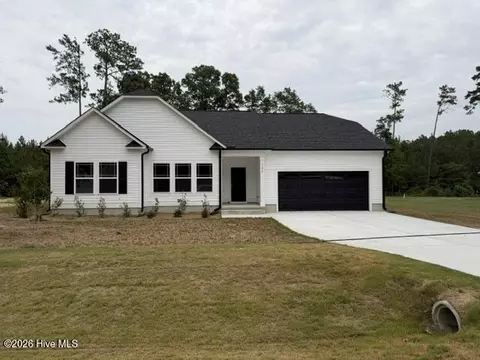 306 Grand Oaks Dr, Goldsboro, NC 27530
