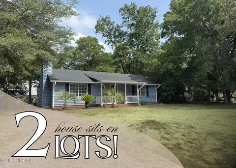 102 NW 20th St, Oak Island, NC 28465