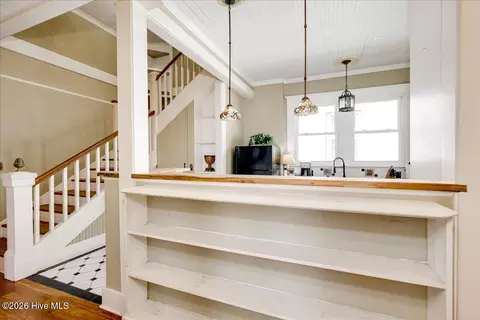 Entry Way - 209 Broad St, Augusta, GA 30901 photo 4 of 7