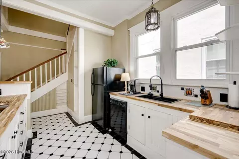 Kitchen - 209 Broad St, Augusta, GA 30901 photo 1 of 4