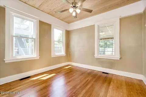 Living - 209 Broad St, Augusta, GA 30901 photo 4 of 4