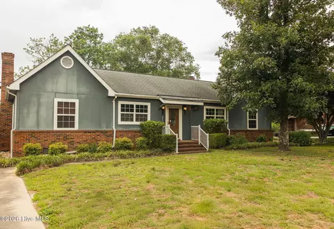 1380 Genoa Rd, Dudley, NC 28333