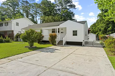 500 Nelson Dr, Jacksonville, NC 28540