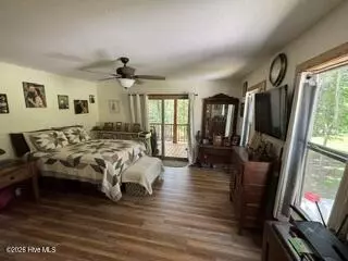 Bedroom - 50 Kramers Knob Ln, Murphy, NC 28906 photo 4 of 7
