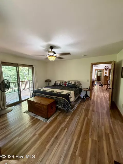 Bedroom - 50 Kramers Knob Ln, Murphy, NC 28906 photo 1 of 7