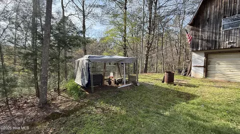 Exterior - 30 Mouse Creek Trl, Murphy, NC 28906 photo 9 of 28
