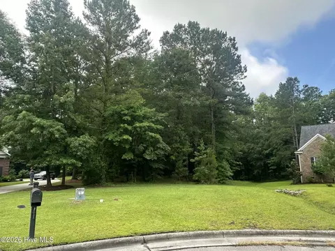 3808 Leaf Ct, New Bern, NC 28562