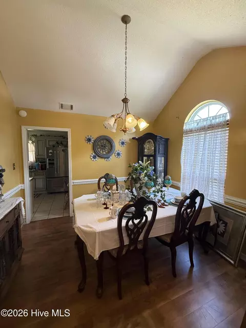 Dining - 4672 Crested Butte Rd, Augusta, GA 30909 photo 2 of 2
