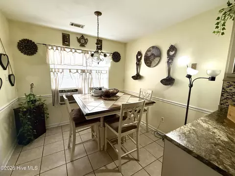 Dining - 4672 Crested Butte Rd, Augusta, GA 30909 photo 1 of 2