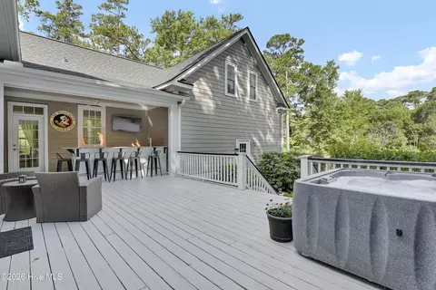 Exterior - 104 Mill Dam Rd, Hampstead, NC 28443 photo 10 of 34