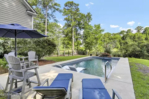 Exterior - 104 Mill Dam Rd, Hampstead, NC 28443 photo 12 of 34