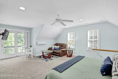 Bedroom - 104 Mill Dam Rd, Hampstead, NC 28443 photo 9 of 9