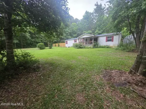 6749 Richardson Dr NW, Ocean Isle Beach, NC 28469