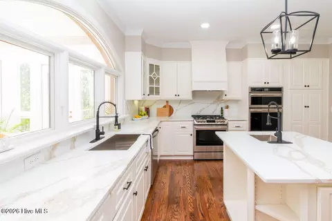 Kitchen - 3951 Hammonds Fry, Evans, GA 30809 photo 4 of 7