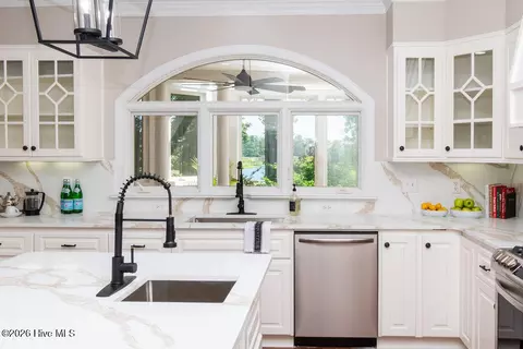 Kitchen - 3951 Hammonds Fry, Evans, GA 30809 photo 7 of 7