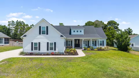 824 The Cape Blvd, Wilmington, NC 28412
