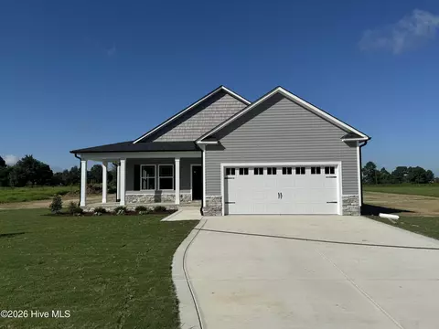 73 Hagood St, Smithfield, NC 27577