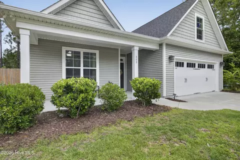 Exterior - 203 E Frampton Ct, Hampstead, NC 28443 photo 8 of 8