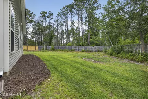 Exterior - 203 E Frampton Ct, Hampstead, NC 28443 photo 6 of 8