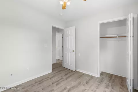 Bedroom - 25 Crown Point Rd, Hubert, NC 28539 photo 3 of 5