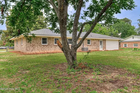 Exterior - 1506 Halton Rd, Augusta, GA 30909 photo 3 of 5