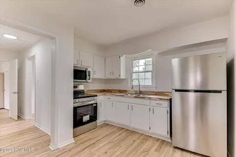 Kitchen - 1506 Halton Rd, Augusta, GA 30909 photo 1 of 5