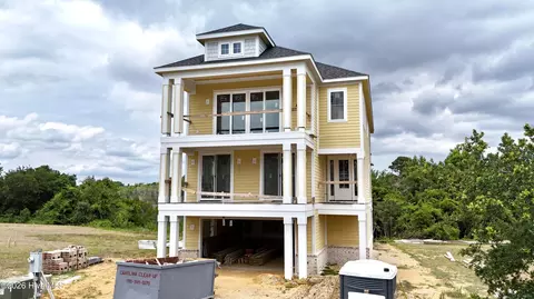 102 Marshland Cir, Newport, NC 28570