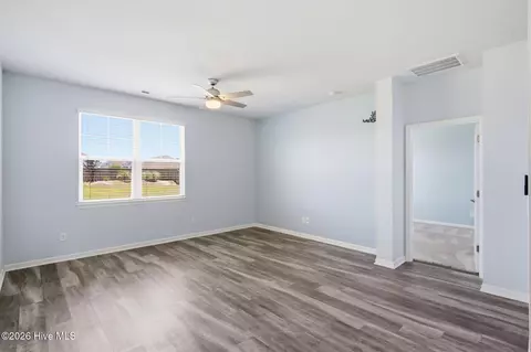 Living - 101 York Ln, Hampstead, NC 28443 photo 1 of 4