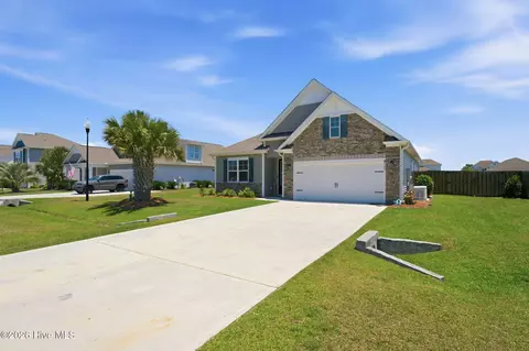 Exterior - 101 York Ln, Hampstead, NC 28443 photo 11 of 12