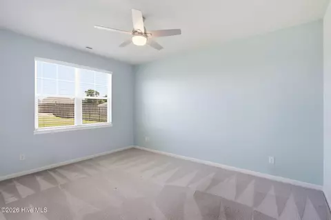 Bedroom - 101 York Ln, Hampstead, NC 28443 photo 5 of 6