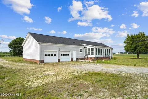 Exterior - 821 Oberry Rd, Dudley, NC 28333 photo 2 of 6