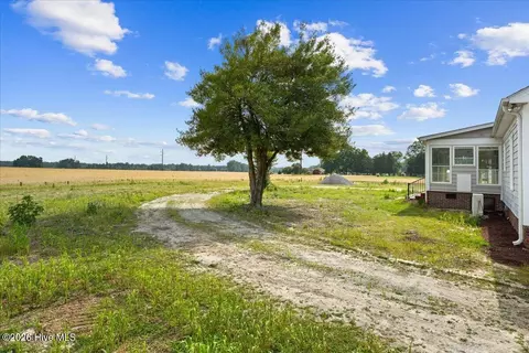 Exterior - 821 Oberry Rd, Dudley, NC 28333 photo 3 of 6