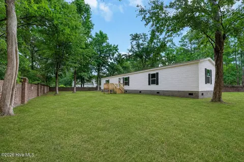 9180 Central Blvd SE, Winnabow, NC 28479