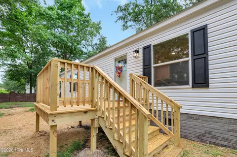 9180 Central Blvd SE, Winnabow, NC 28479