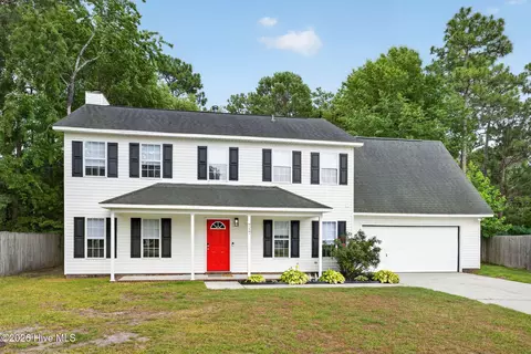 717 Benchmark Ct, Wilmington, NC 28409