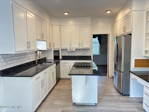 Kitchen - 12 Raintree Pl, Augusta, GA 30909 photo 2 of 2