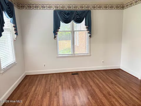 Living - 12 Raintree Pl, Augusta, GA 30909 photo 1 of 5