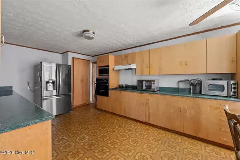 Kitchen - 1817 Cato Rd, Stapleton, GA 30823 photo 1 of 2
