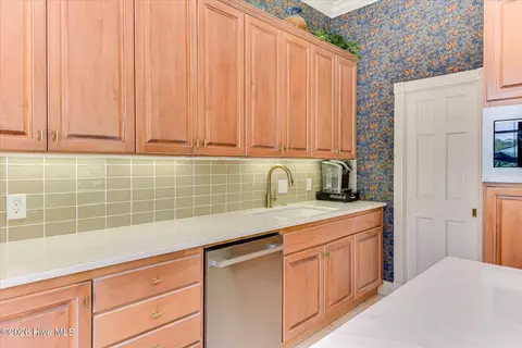 Kitchen - 734 Michaels Crk, Evans, GA 30809 photo 3 of 5