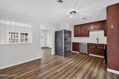 Kitchen - 145 Ash Ct, Hubert, NC 28539 photo 1 of 3